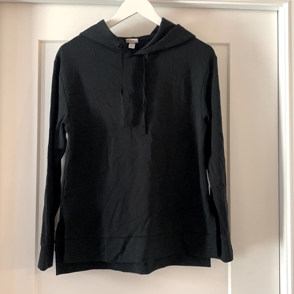 Athletic sweatshirt